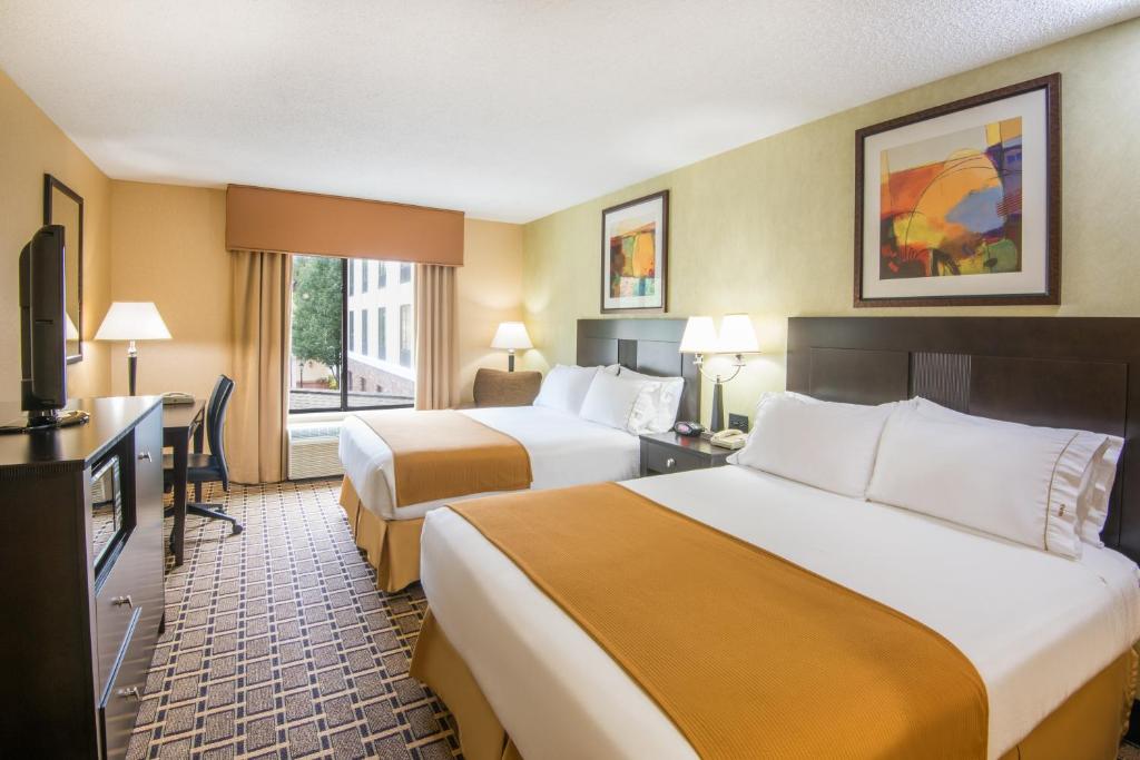 holiday inn express and suites sharon hermitage by ihg