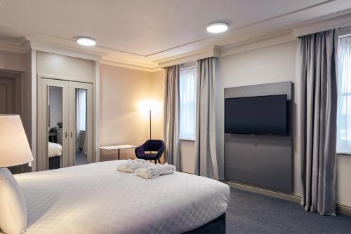 exeter rougemont hotel by sunday