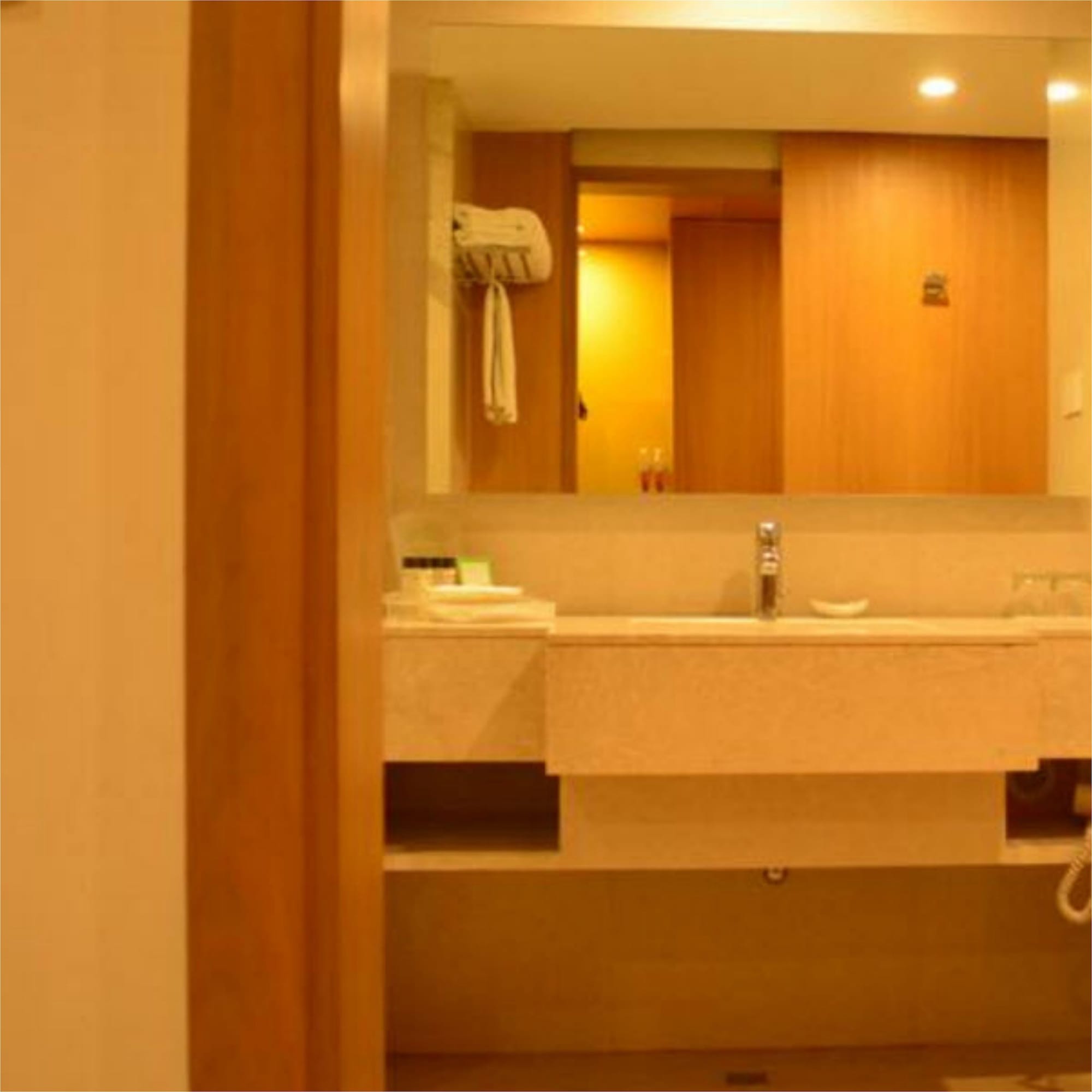 holiday inn amritsar ranjit avenue by ihg