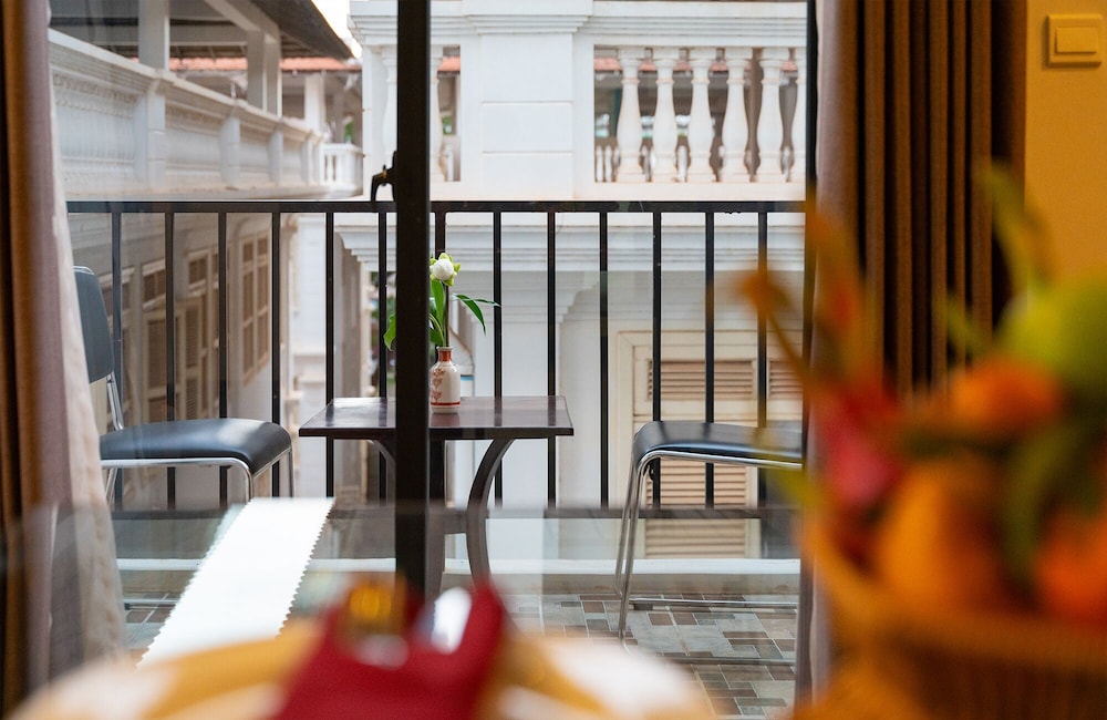 watbo bridge residence