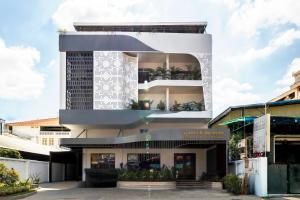 watbo bridge residence