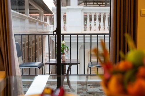 watbo bridge residence