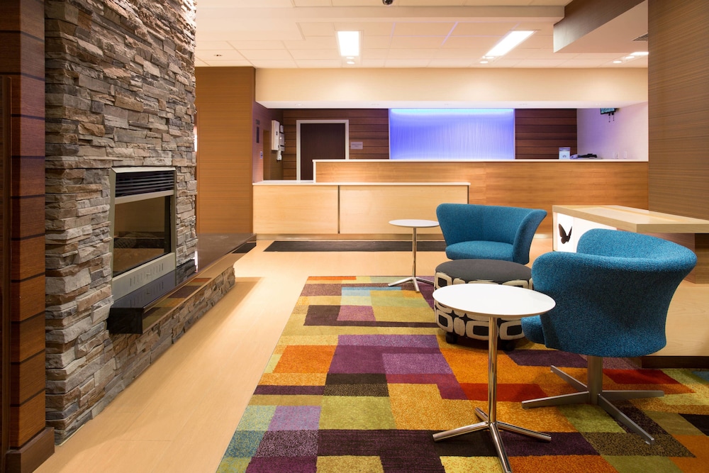 fairfield inn and suites by marriott boston milford