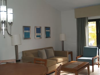park royal homestay club cala puerto rico