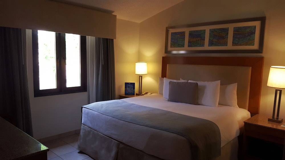 park royal homestay club cala puerto rico