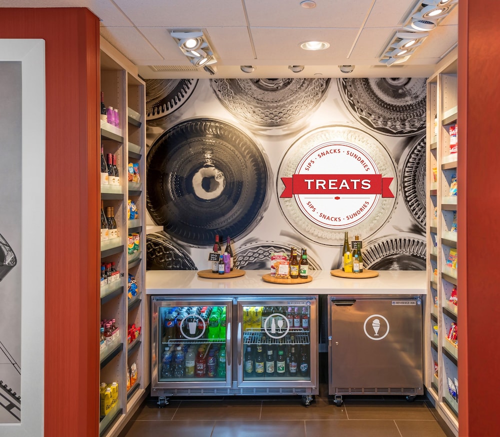 hampton inn by hilton milwaukee northwest