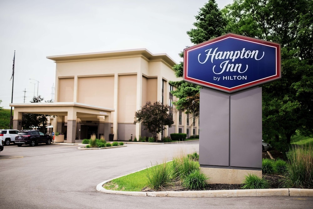 hampton inn by hilton milwaukee northwest