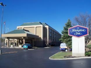 hampton inn by hilton milwaukee northwest