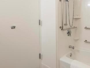 hampton inn by hilton milwaukee northwest