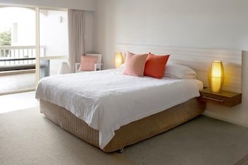 the marina hotel mindarie