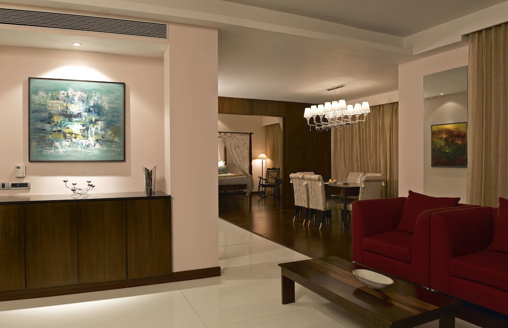 o hotel goa candolim beach