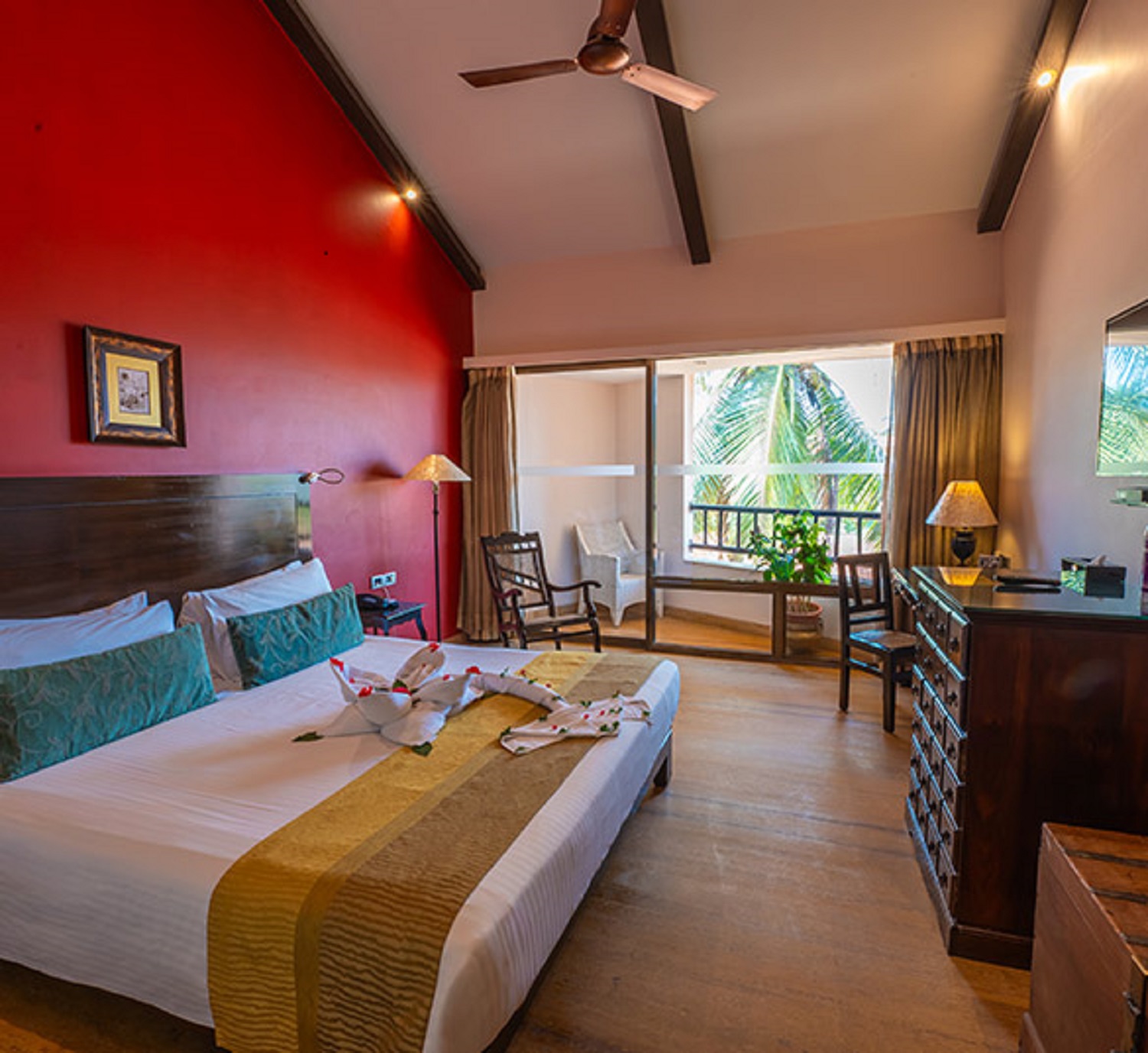 o hotel goa candolim beach