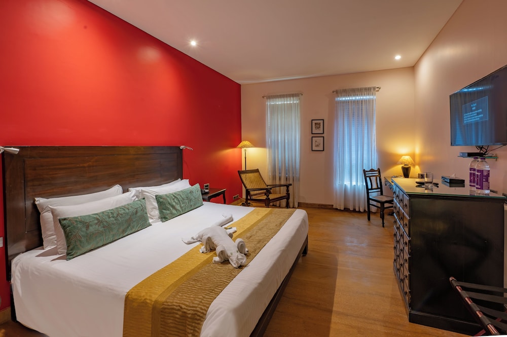 o hotel goa candolim beach