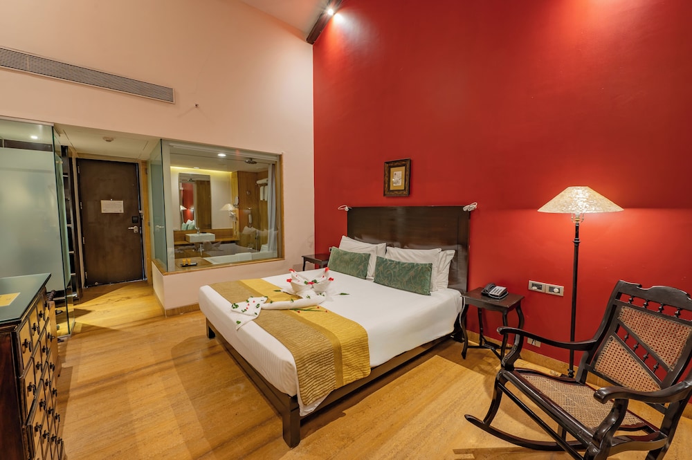o hotel goa candolim beach