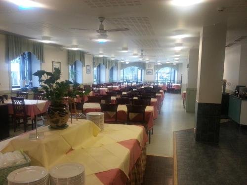 Summer Hotel Tott,Southern Savonia>>Savonlinna,3 star