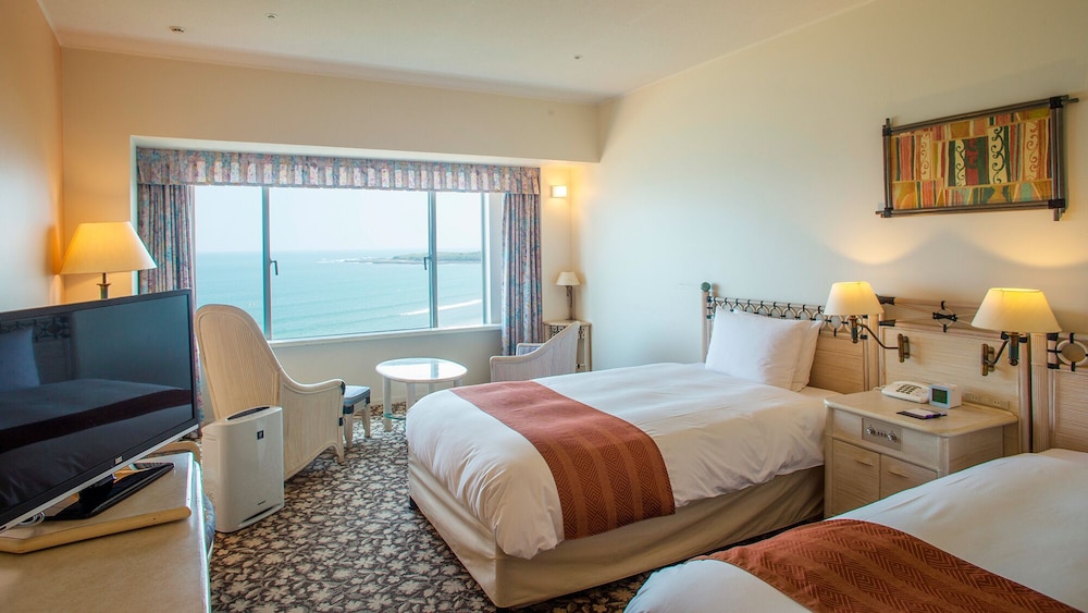 holiday inn ana miyazaki by ihg