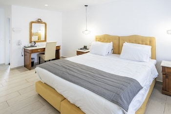 smy mediterranean white santorini adults only