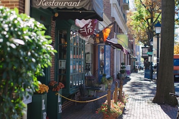 morrison house old town alexandria autograph collection