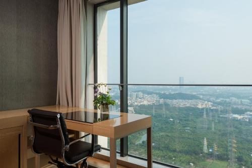 poly word trade centre apartment