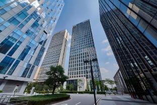 poly word trade centre apartment