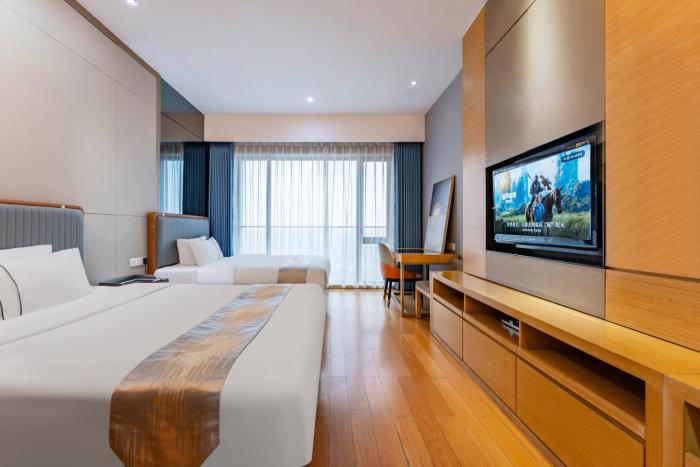 poly word trade centre apartment