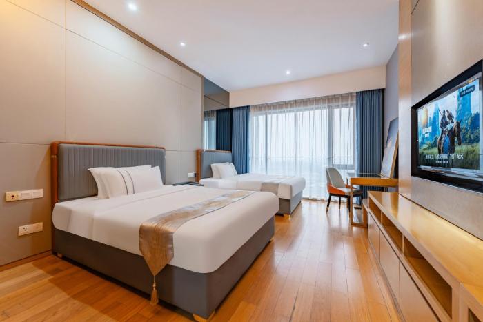 poly word trade centre apartment