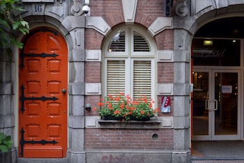 best western dam square inn