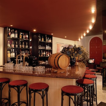best western dam square inn