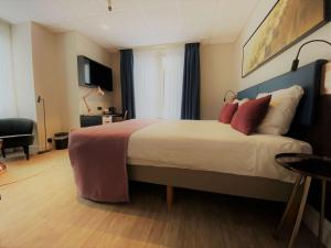 best western dam square inn