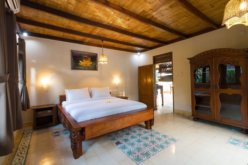 bali royal heritage villas