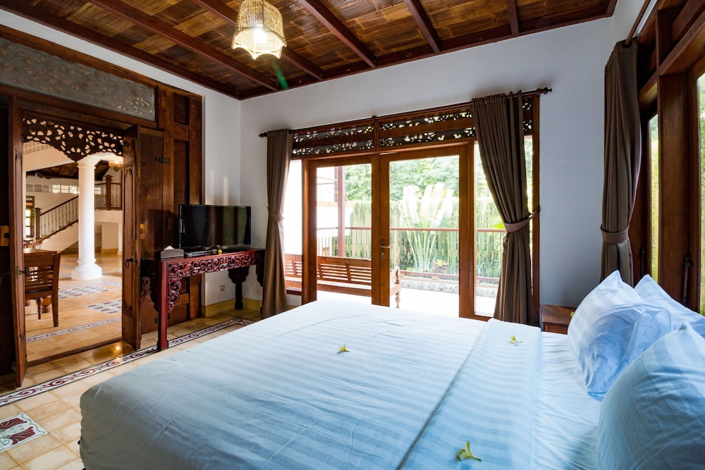 bali royal heritage villas