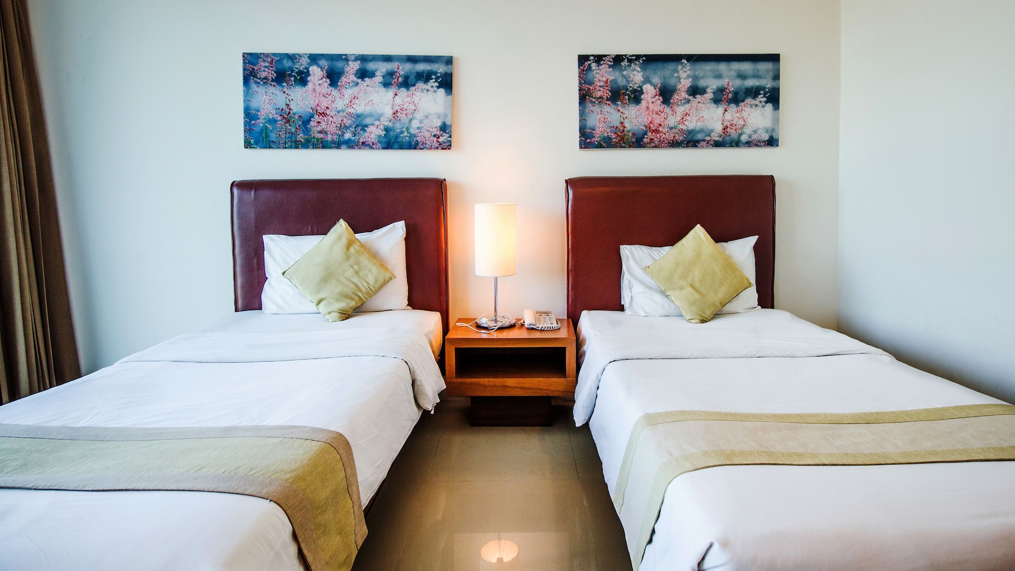 b2 premier hotel and resort