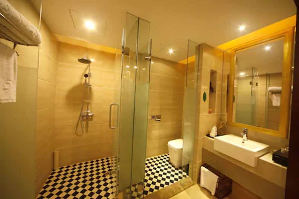royal prince hotel