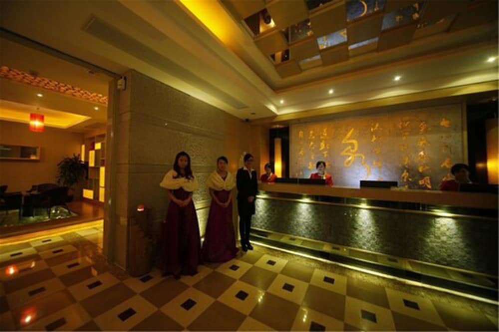 royal prince hotel