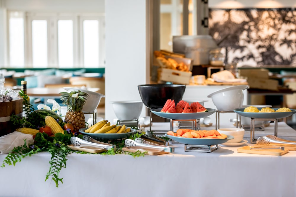 outrigger koh samui beach resort