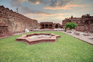 the fort pokaran a heritage hotel