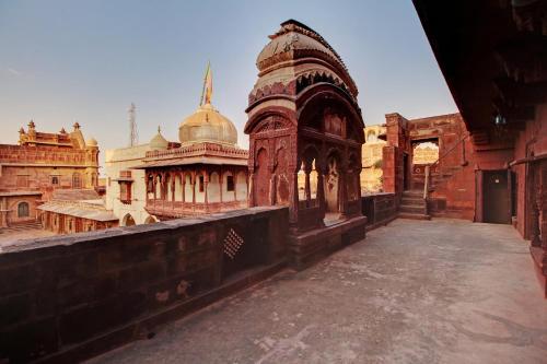 the fort pokaran a heritage hotel