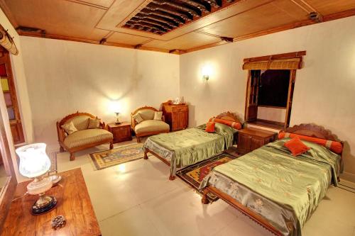 the fort pokaran a heritage hotel