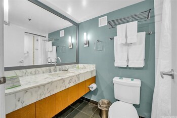 ala moana by luxury suites international