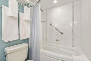 ala moana by luxury suites international
