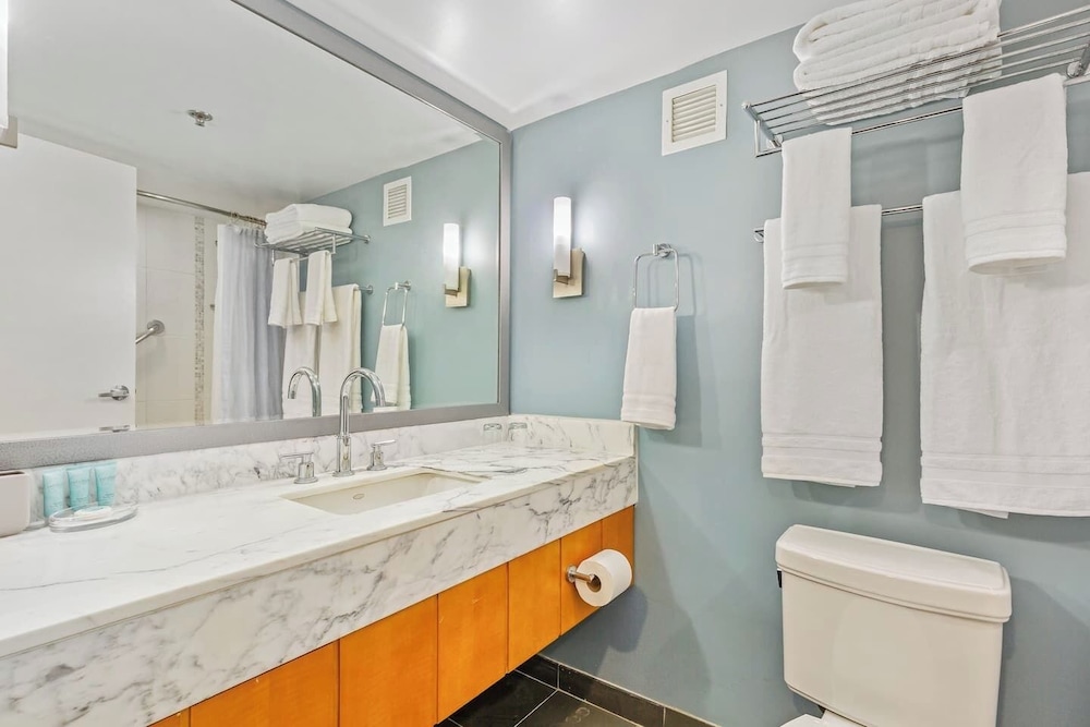 ala moana by luxury suites international
