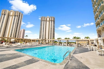 ala moana by luxury suites international