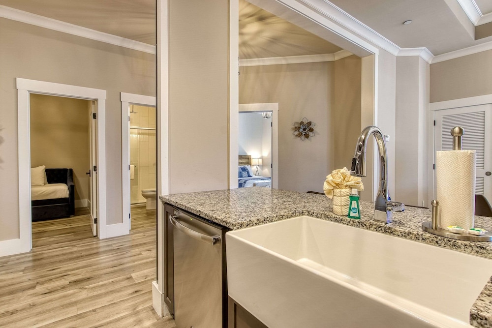 new hotel collection smoky mountains