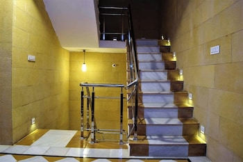 Chirag Haveli,,2 star