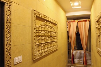 Chirag Haveli,,2 star