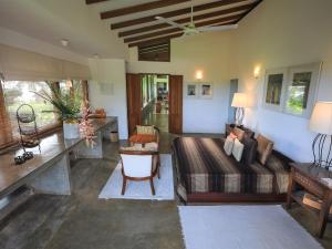 Saffron & Blue By Elite Havens,,4 star