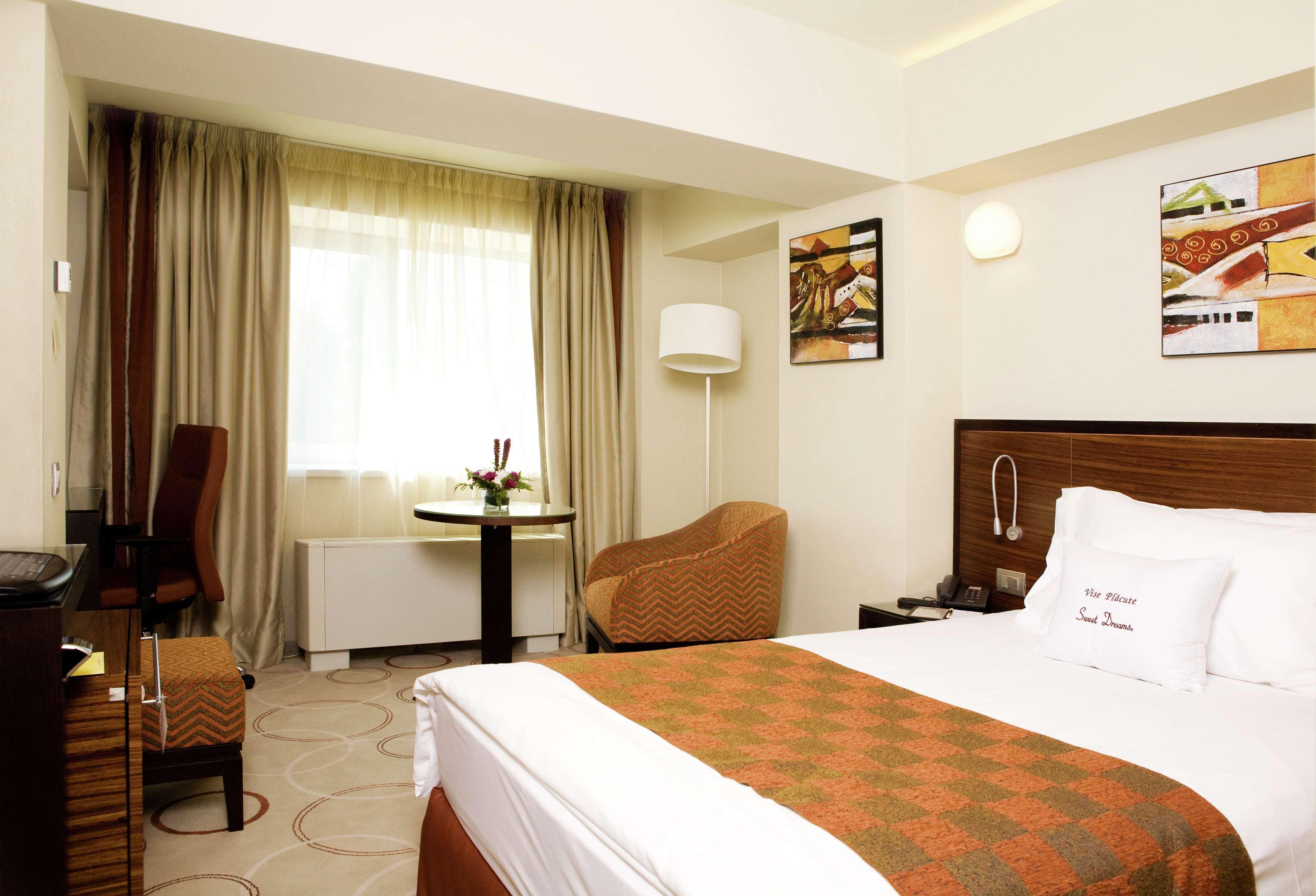 bucharest unirii square handritten collection