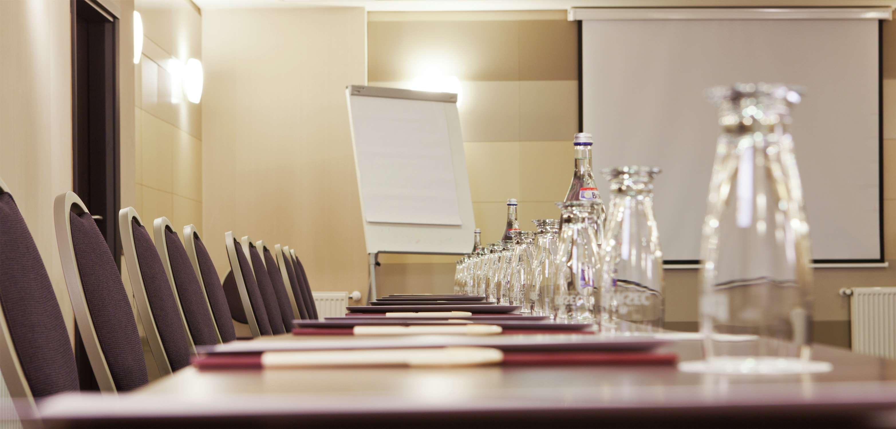 bucharest unirii square handritten collection