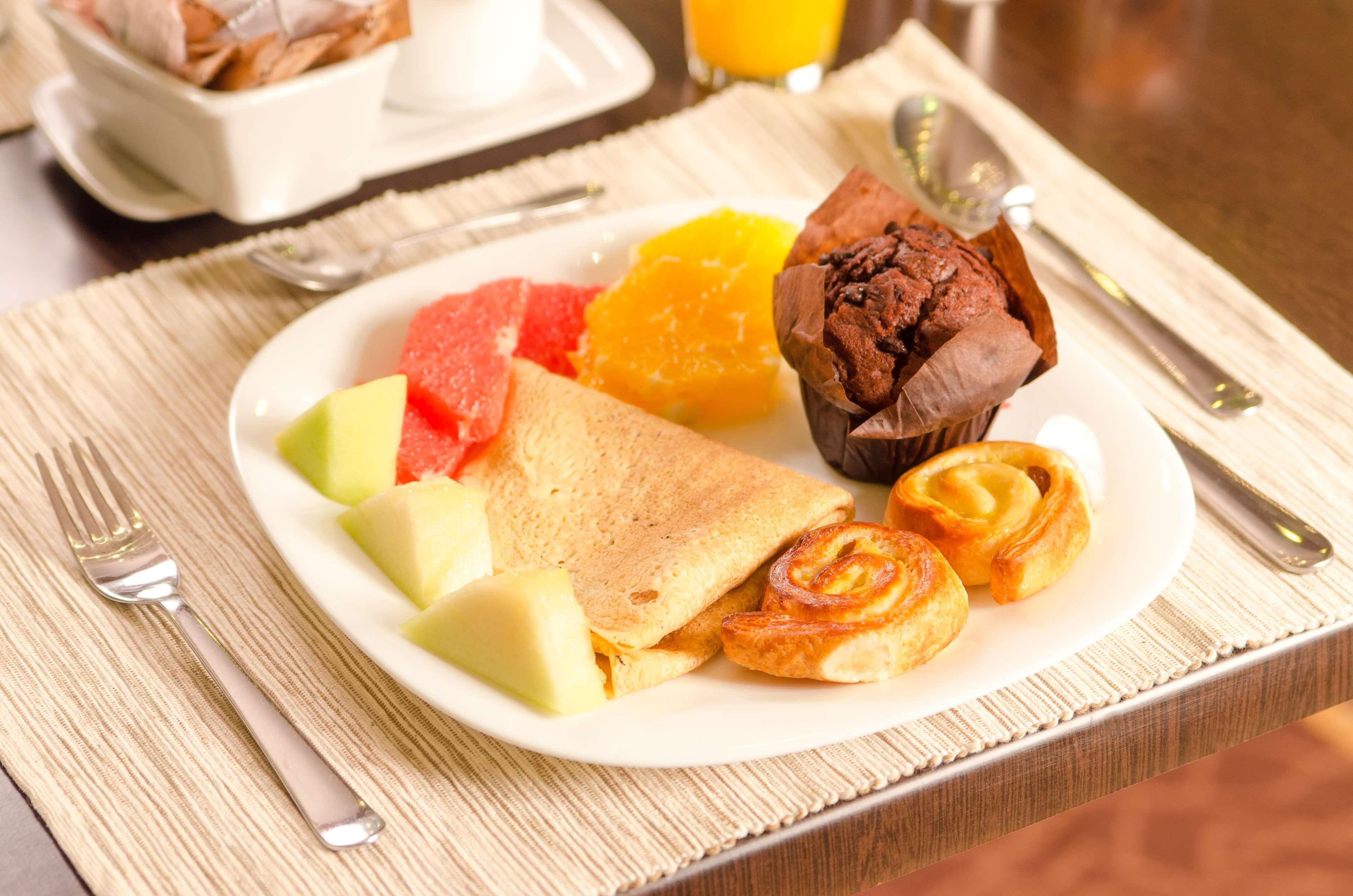 bucharest unirii square handritten collection