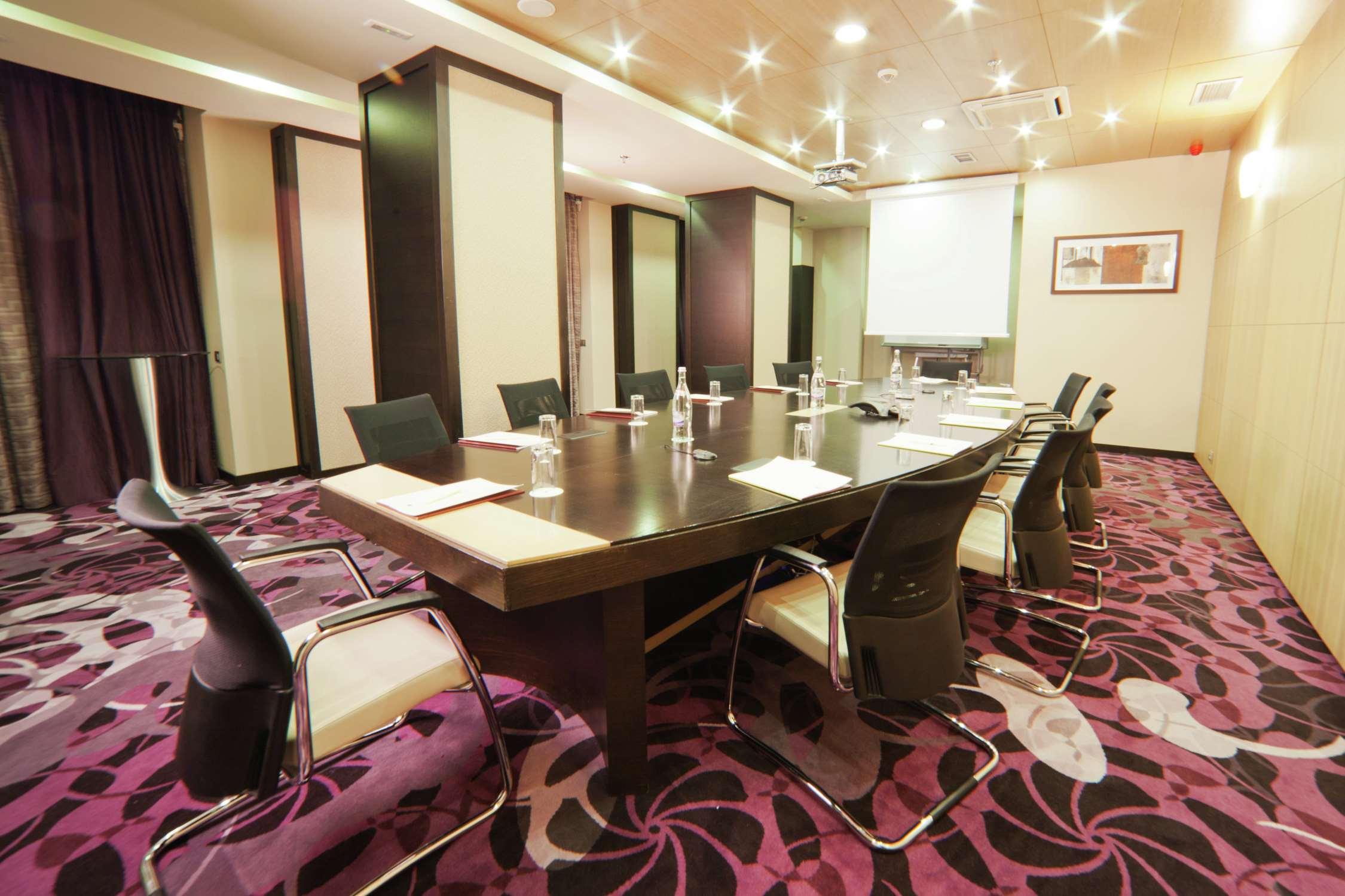 bucharest unirii square handritten collection